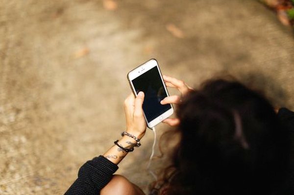 xì dách trực tuyến Hi88